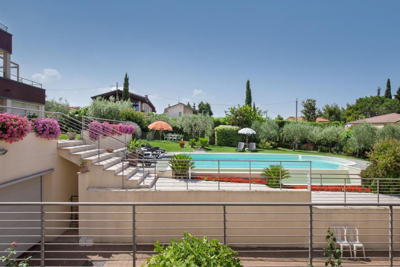 Villa Aurora-Holiday Home Apt 2 バルドリーノ エクステリア 写真
