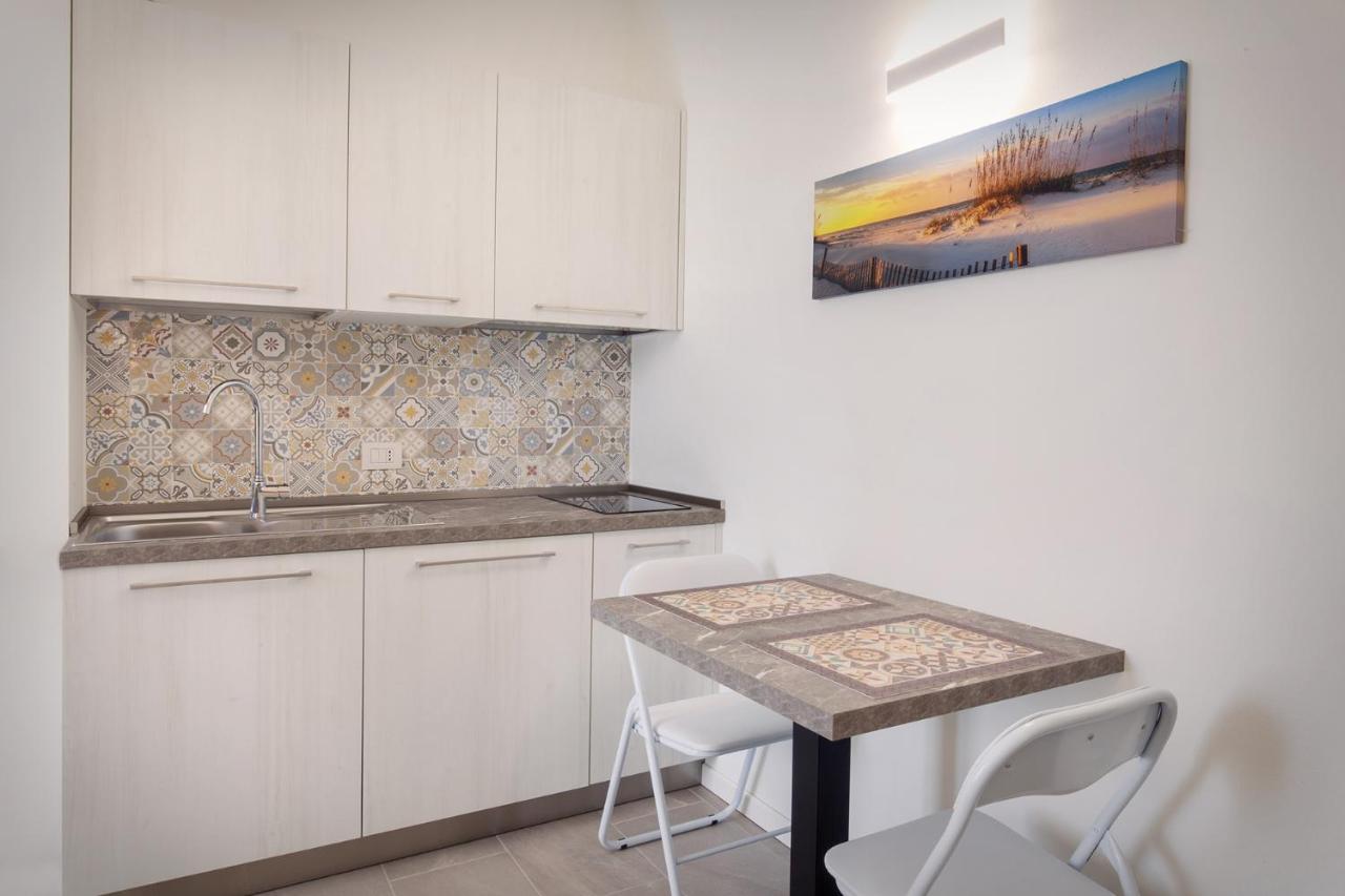 Villa Aurora-Holiday Home Apt 2 バルドリーノ エクステリア 写真