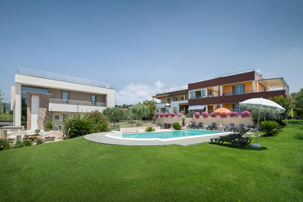 Villa Aurora-Holiday Home Apt 2 バルドリーノ エクステリア 写真